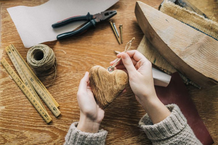 The Challenge of Straight Cuts for Beginners and How to Practice Them Effectively